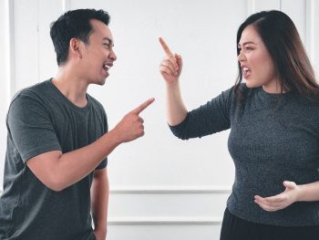 man and woman in relationship arguing
